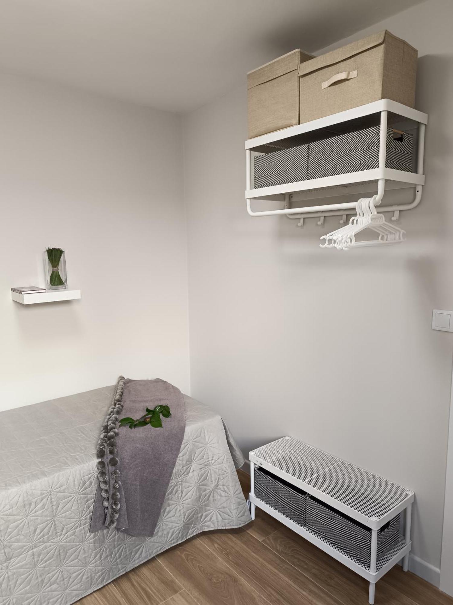 Oliveira De Apartment *